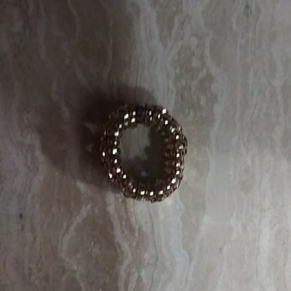 Adjustable ring. - Picture 2 of 3